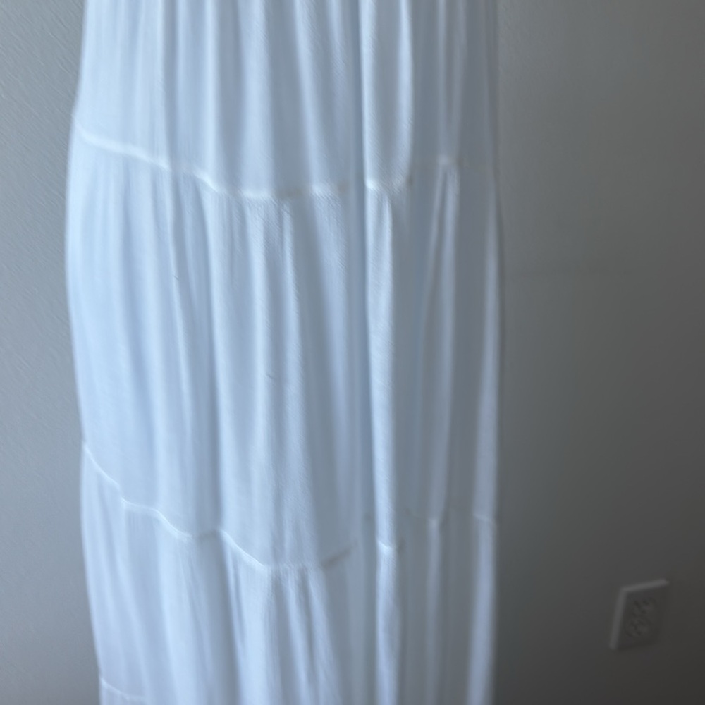 Tiered Dress SZ M White Maxi Beachy Smocked Ruffle Cottagecore Resort Fairycore - Picture 4 of 16